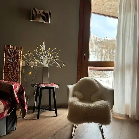 Giomein, Di Charme Artistico ,cir 1258