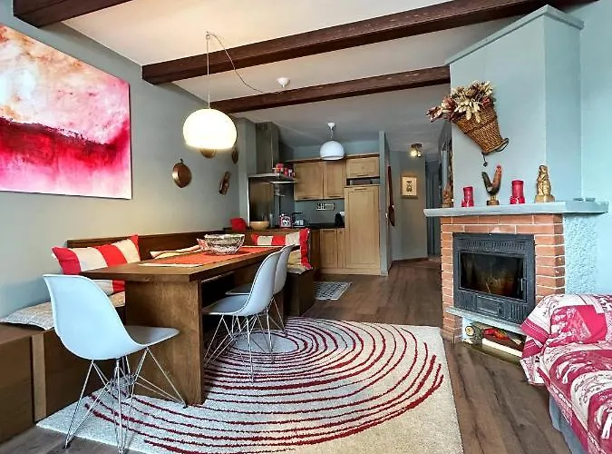 شقة Giomein, Di Charme Artistico ,cir 1258 بيريوِل تْشيرفينيا