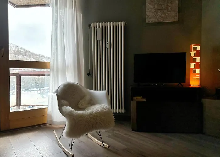 Giomein, Di Charme Artistico ,cir 1258